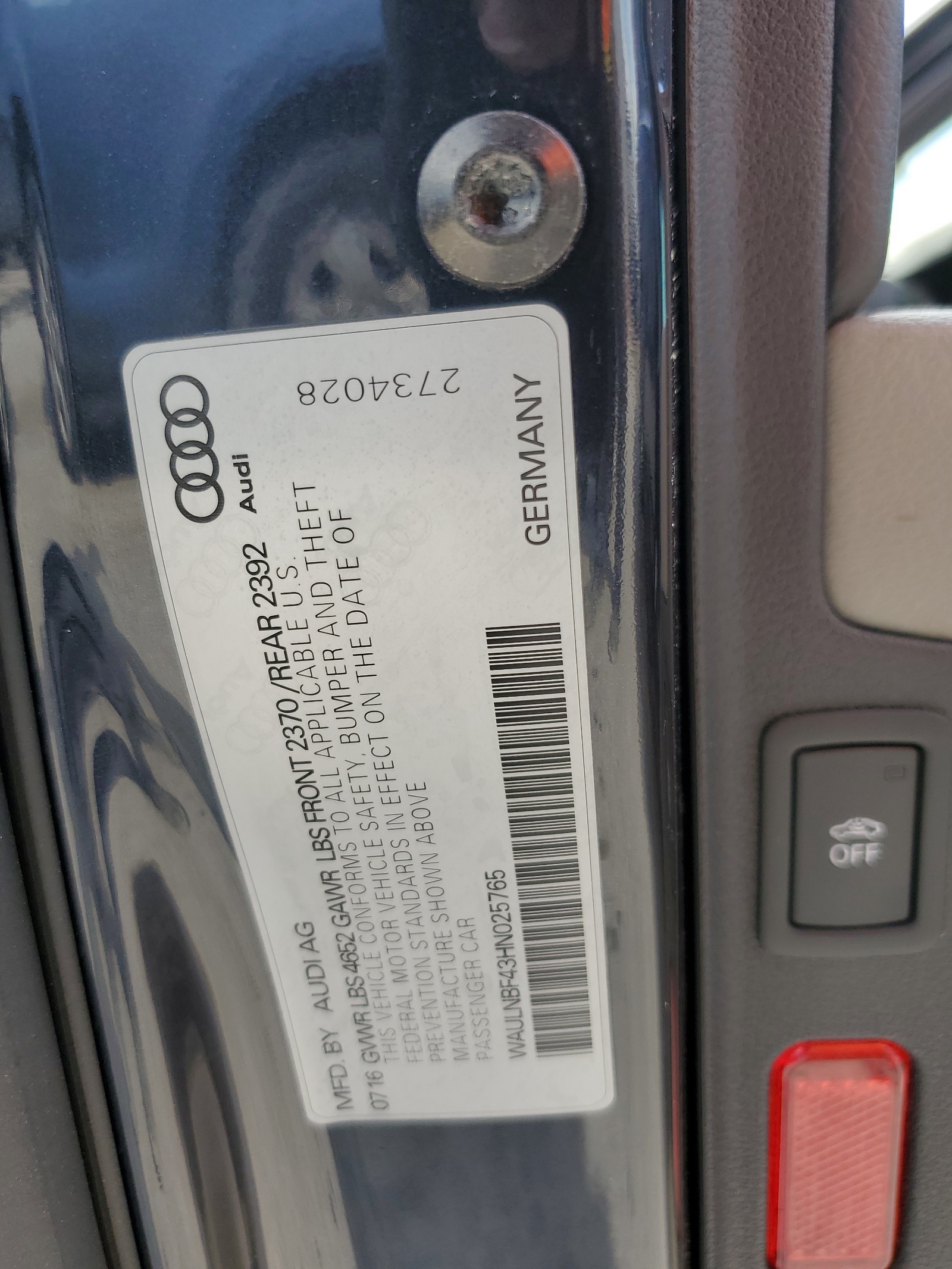WAULNBF43HN025765 2017 Audi A4 Premium Plus