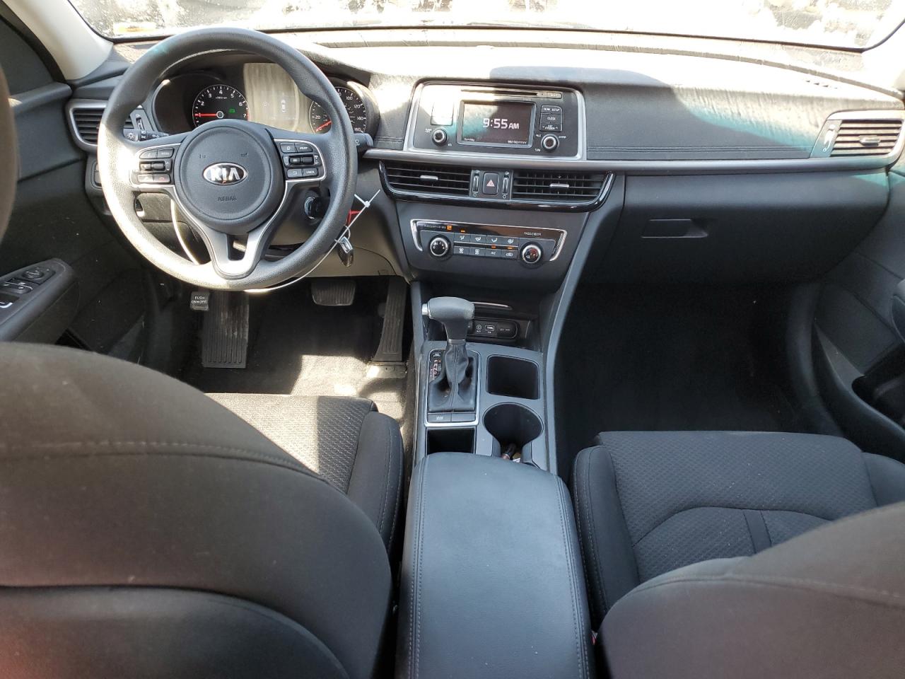 5XXGT4L36HG147100 2017 Kia Optima Lx