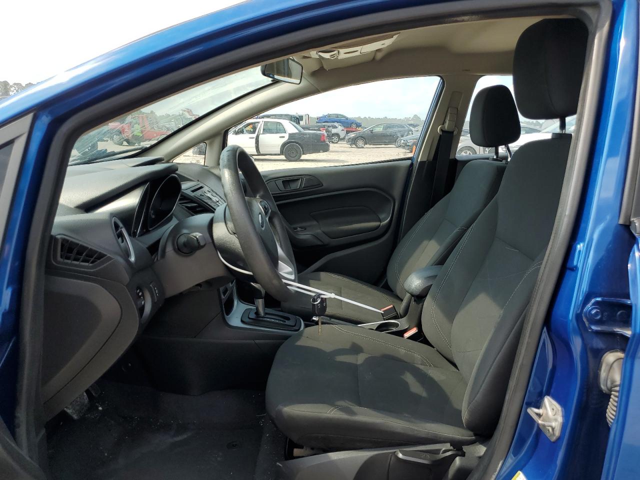 3FADP4BJ5KM147981 2019 Ford Fiesta Se