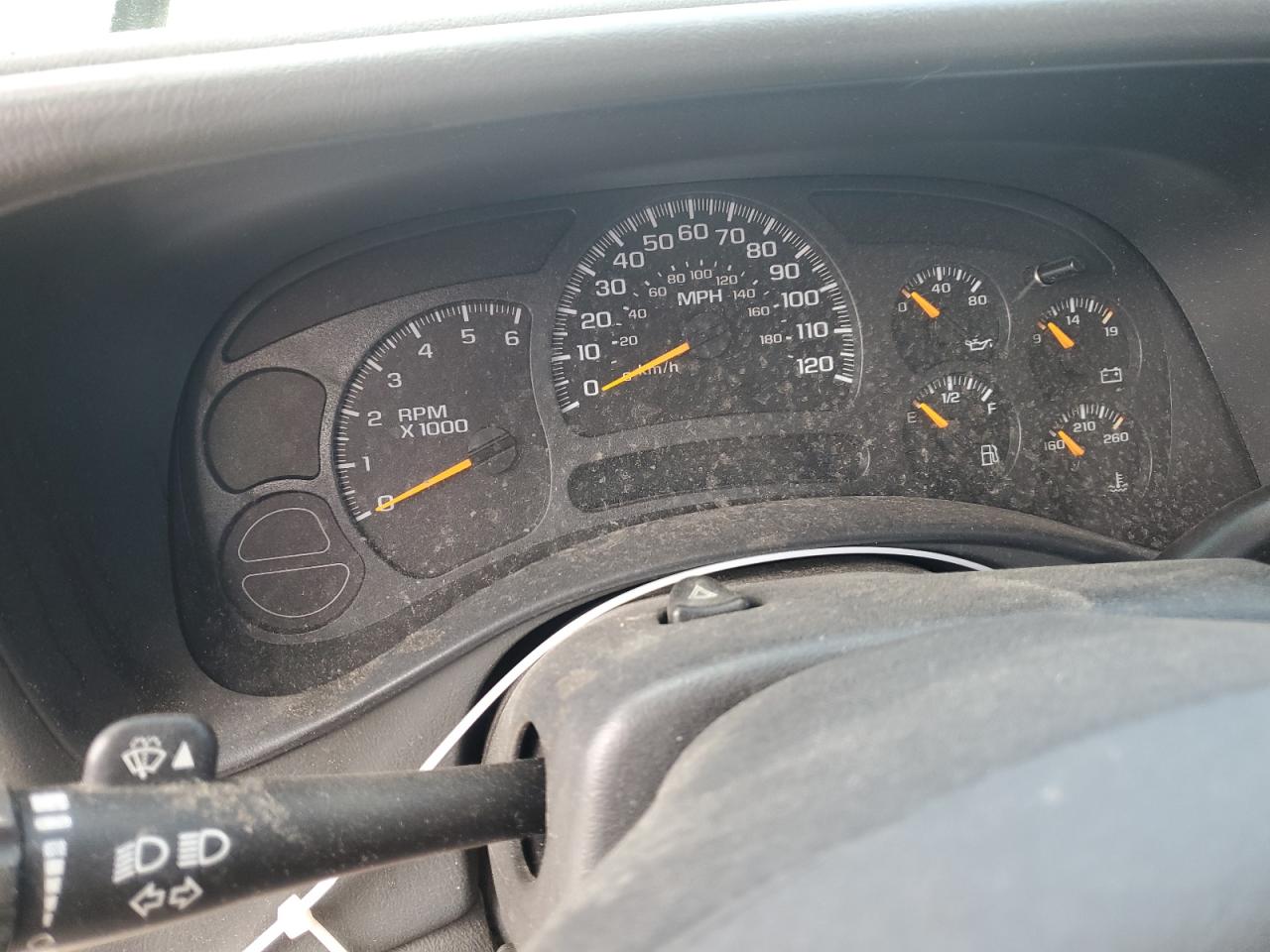 2004 GMC New Sierra C1500 VIN: 2GTEC13T841375282 Lot: 57289594