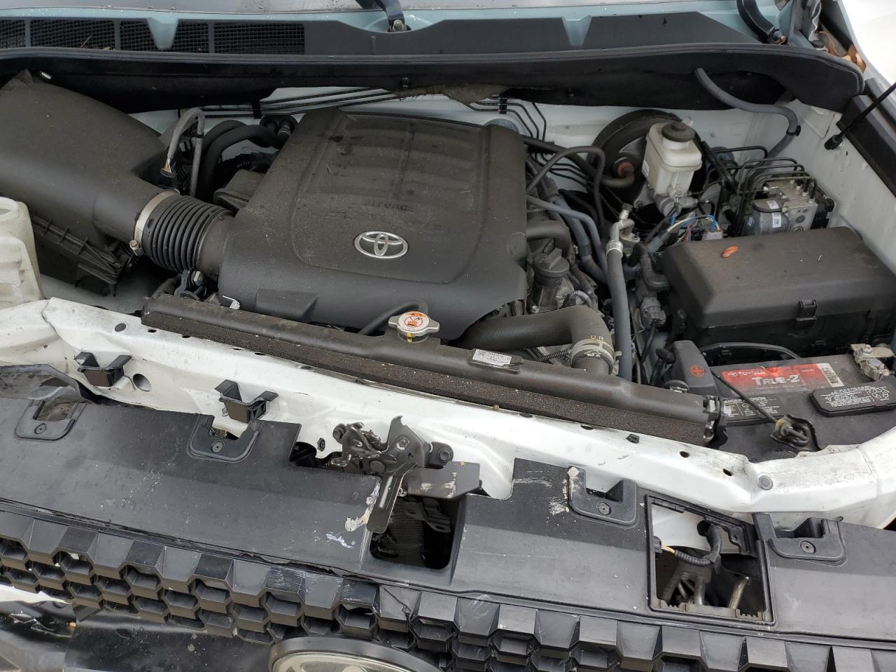 2020 Toyota Tundra - Image 13
