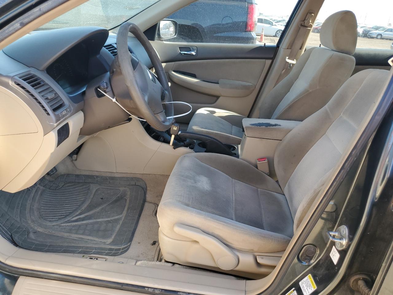 1HGCM56445A064683 2005 Honda Accord Lx