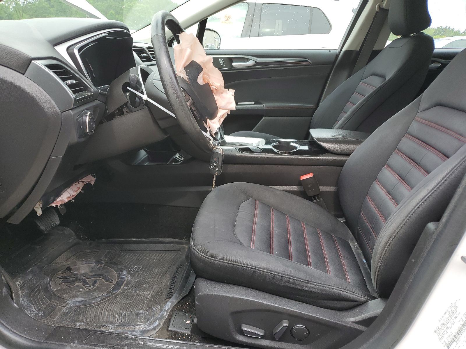 3FA6P0H78FR169060 2015 Ford Fusion Se