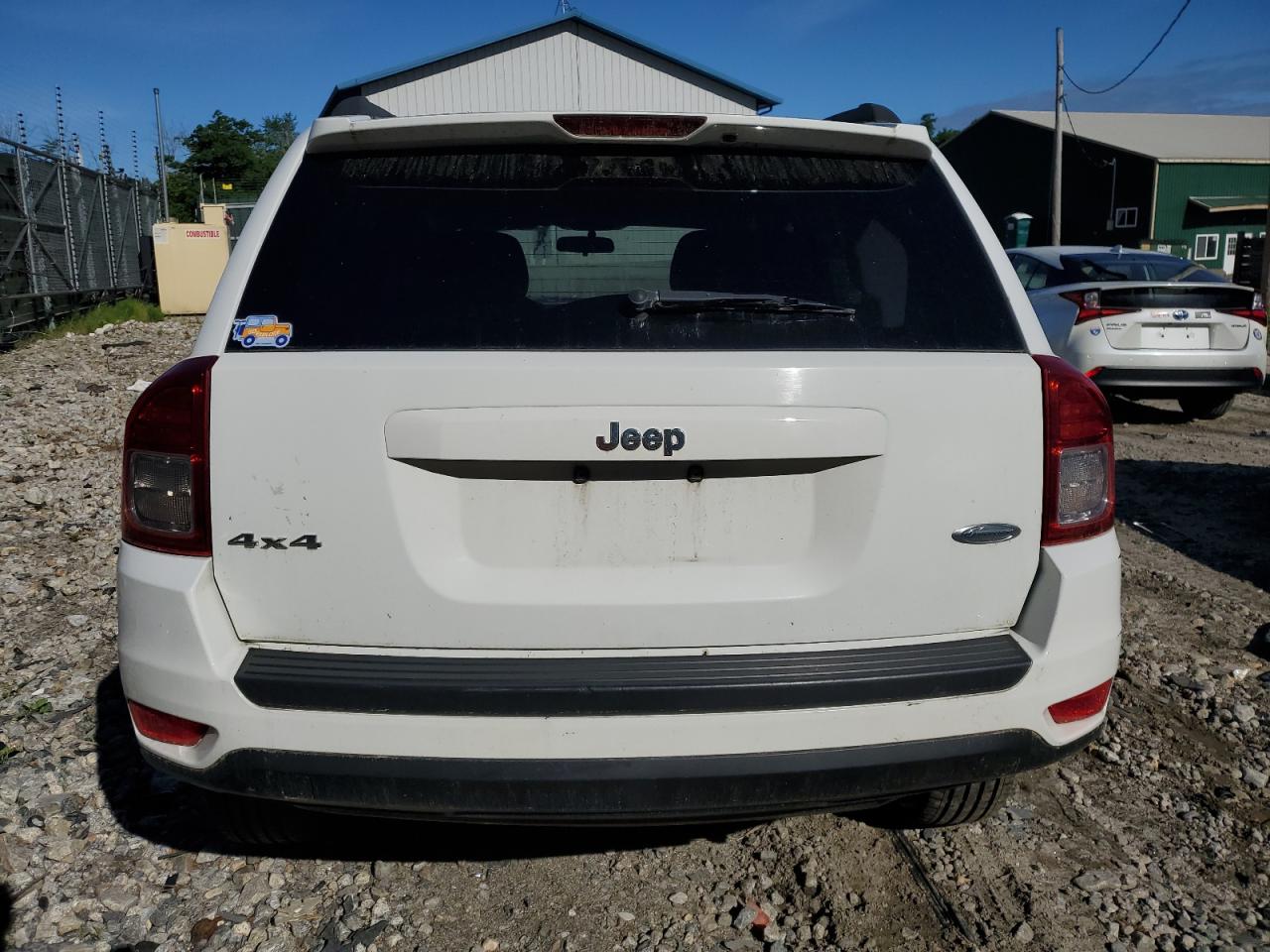 2011 Jeep Compass Sport VIN: 1J4NF1FB2BD282196 Lot: 80001514