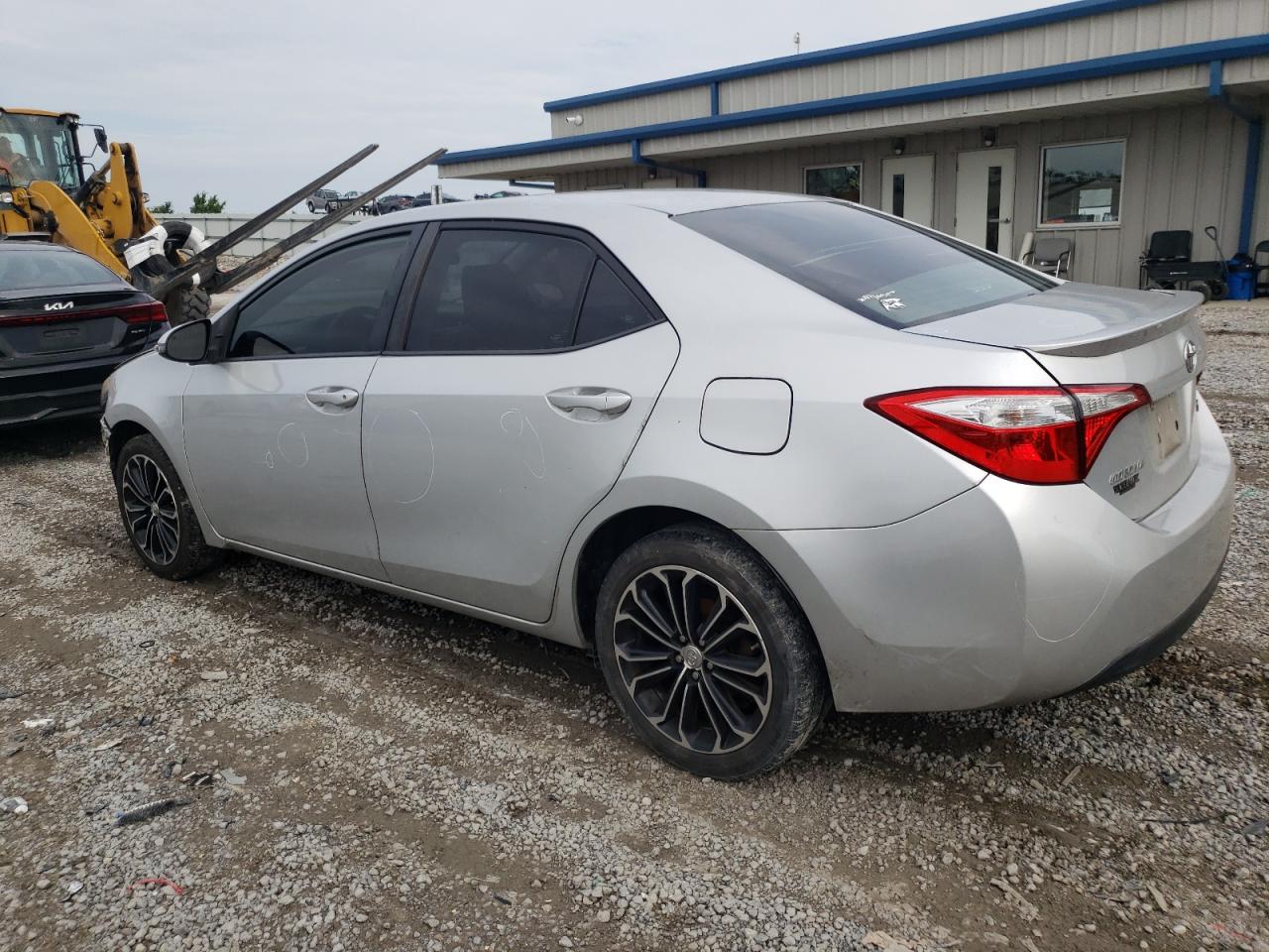 2015 Toyota Corolla L VIN: 5YFBURHE9FP279724 Lot: 59785094