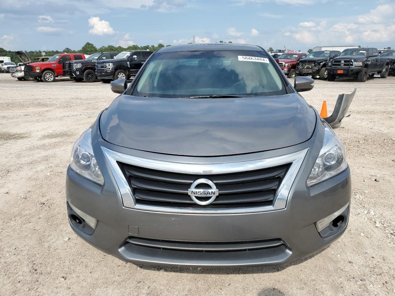 2014 Nissan Altima - Image 5