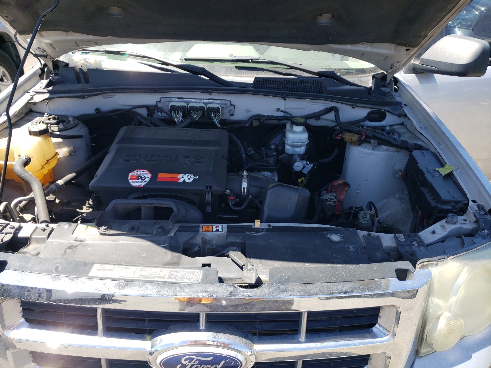 1FMCU9DGXAKA80681 2010 Ford Escape Xlt