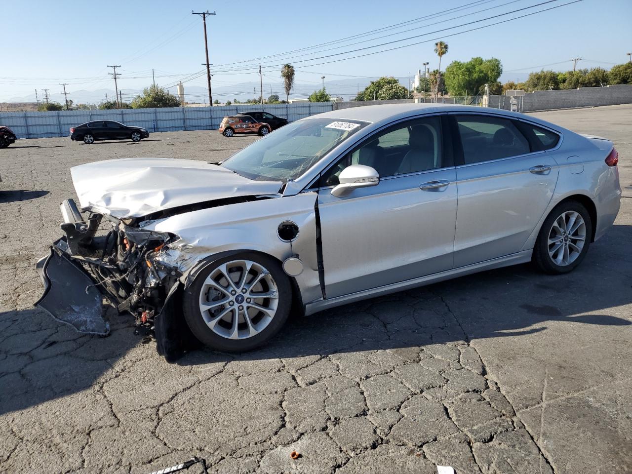 3FA6P0SU7KR223389 2019 FORD FUSION - Image 1