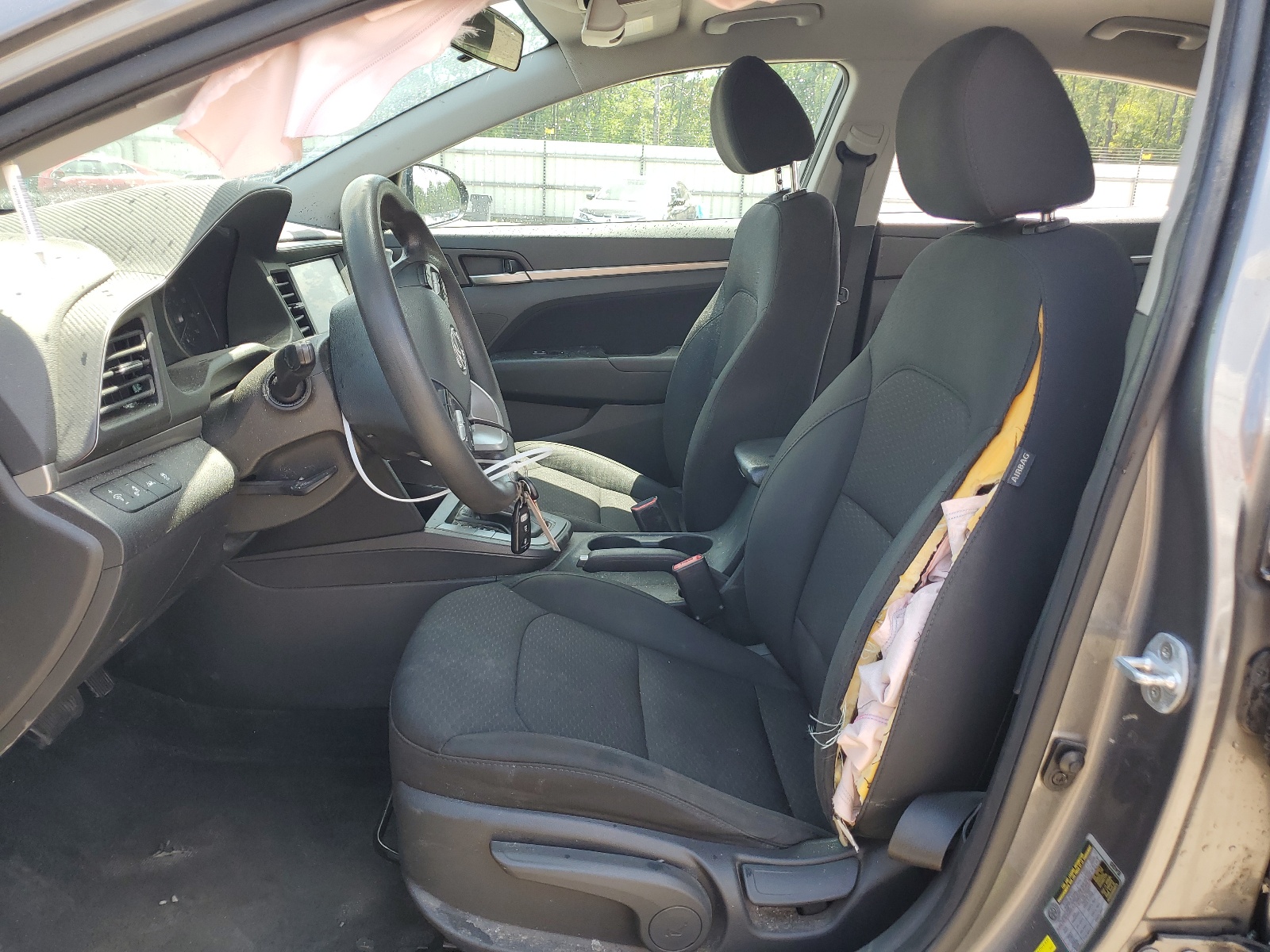 5NPD84LFXKH484962 2019 Hyundai Elantra Sel