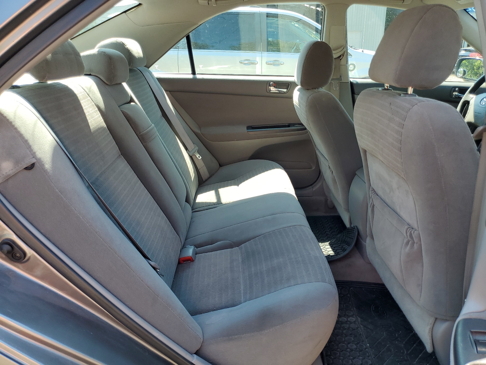 4T1BE32K15U638117 2005 Toyota Camry Le