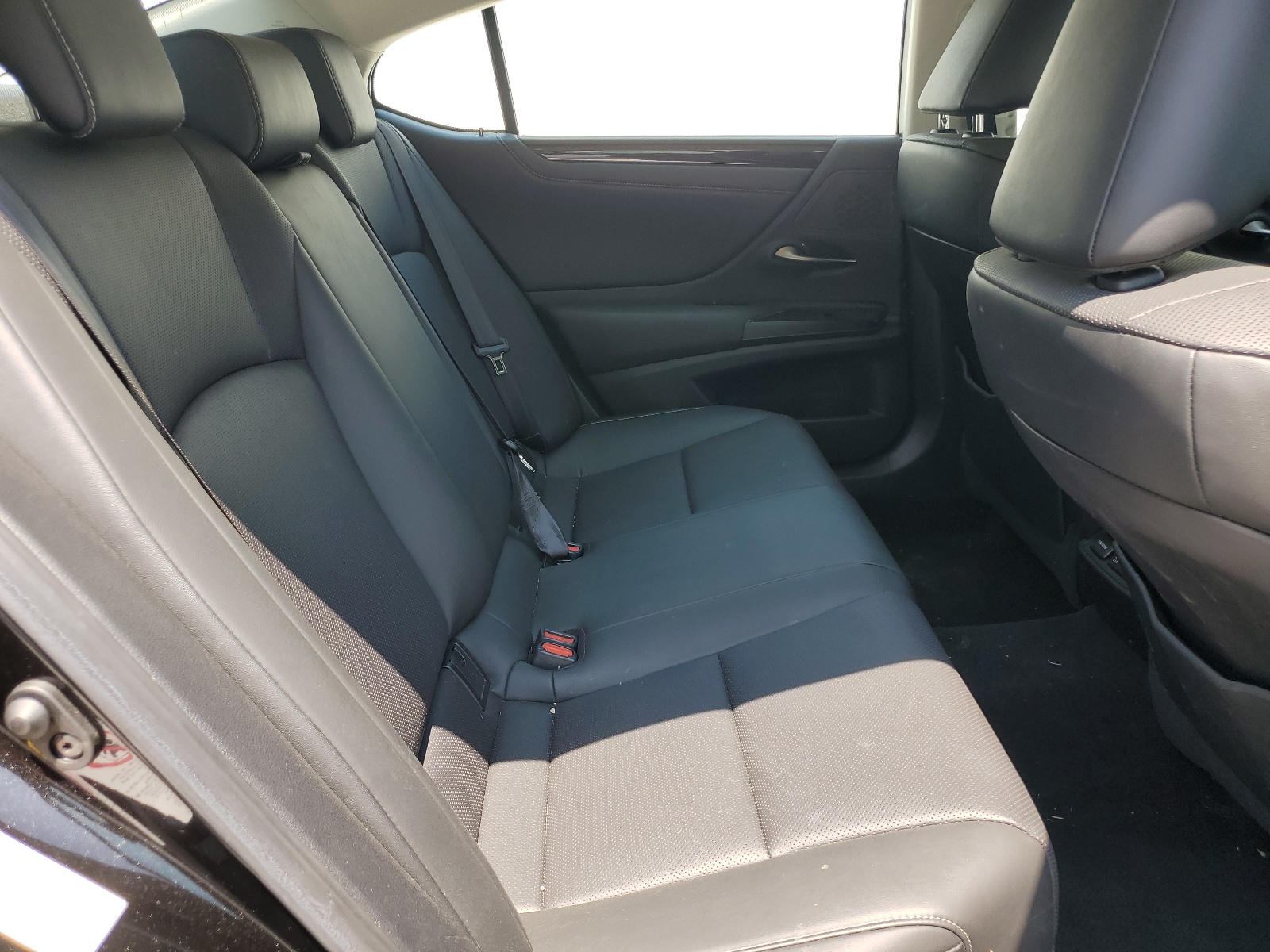 58ABZ1B10KU015494 2019 Lexus Es 350