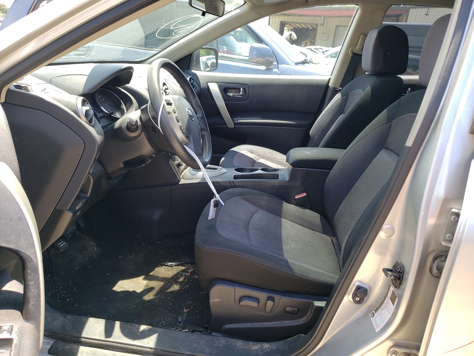 JN8AS5MV7BW684566 2011 Nissan Rogue S