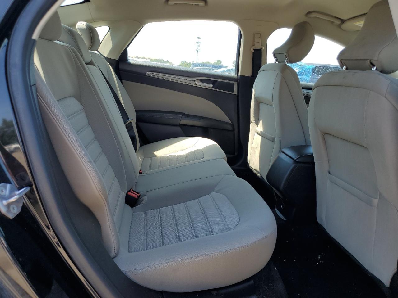 2019 Ford Fusion S VIN: 3FA6P0G73KR285665 Lot: 57293104