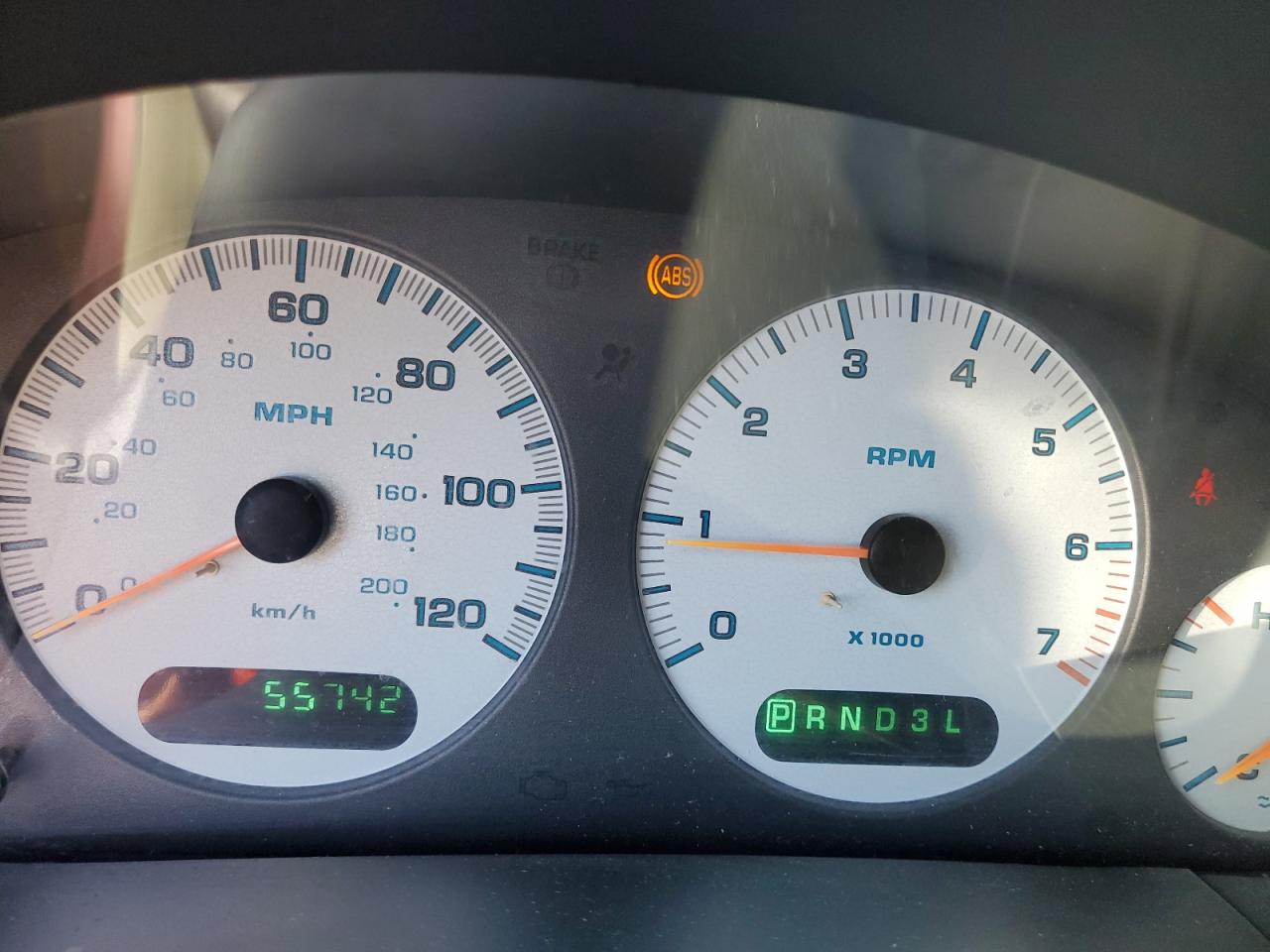 2003 Dodge Grand Caravan Sport VIN: 2D4GP44L63R359467 Lot: 57331124