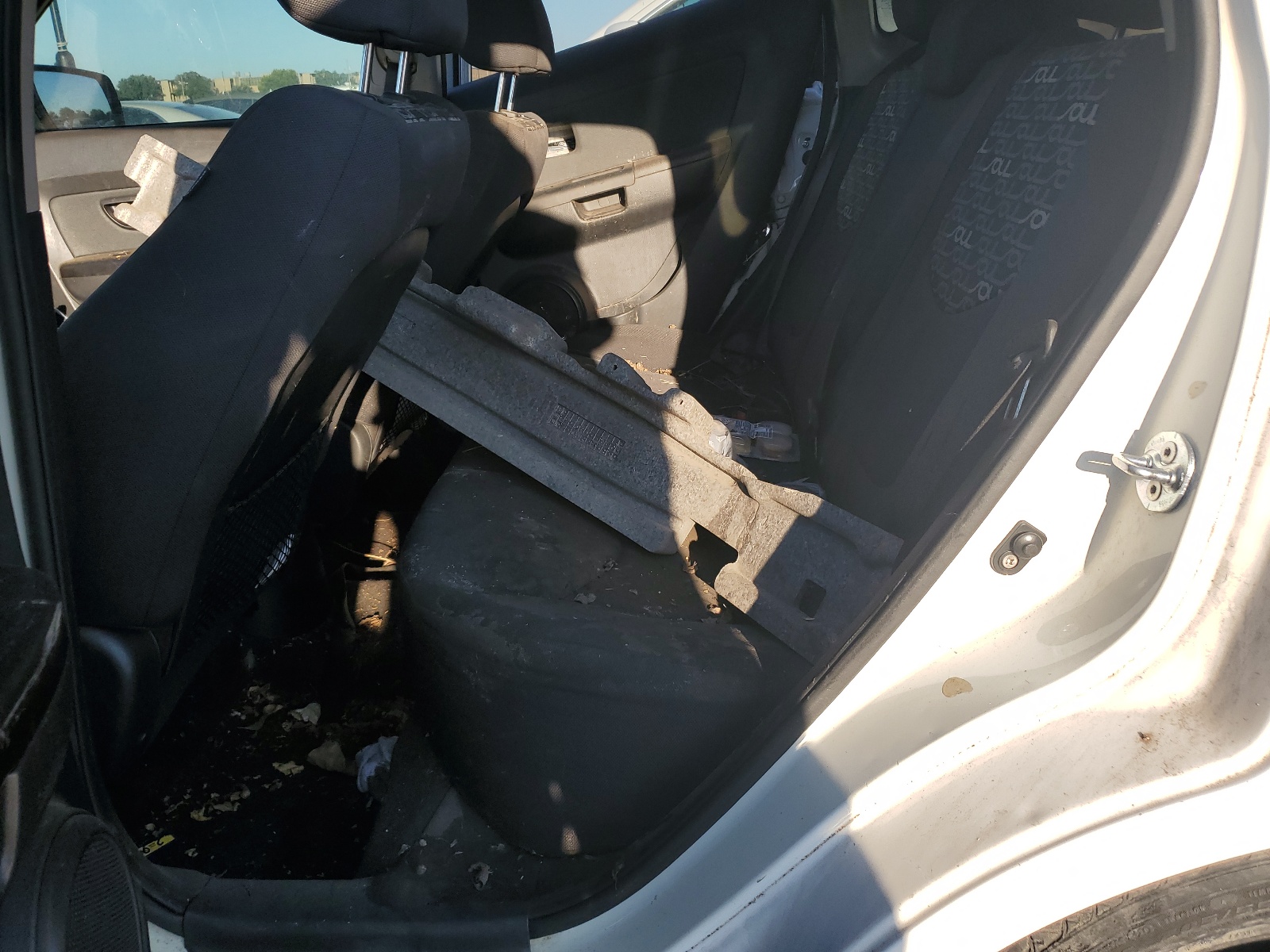 KNDJT2A26B7295140 2011 Kia Soul +