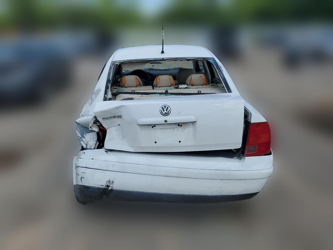 2000 Volkswagen Passat Gls VIN: WVWMA23B7YP179213 Lot: 55424314