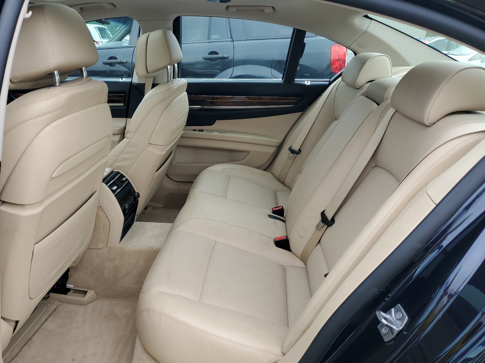 2014 BMW 750 Xi vin: WBAYB6C56ED224636