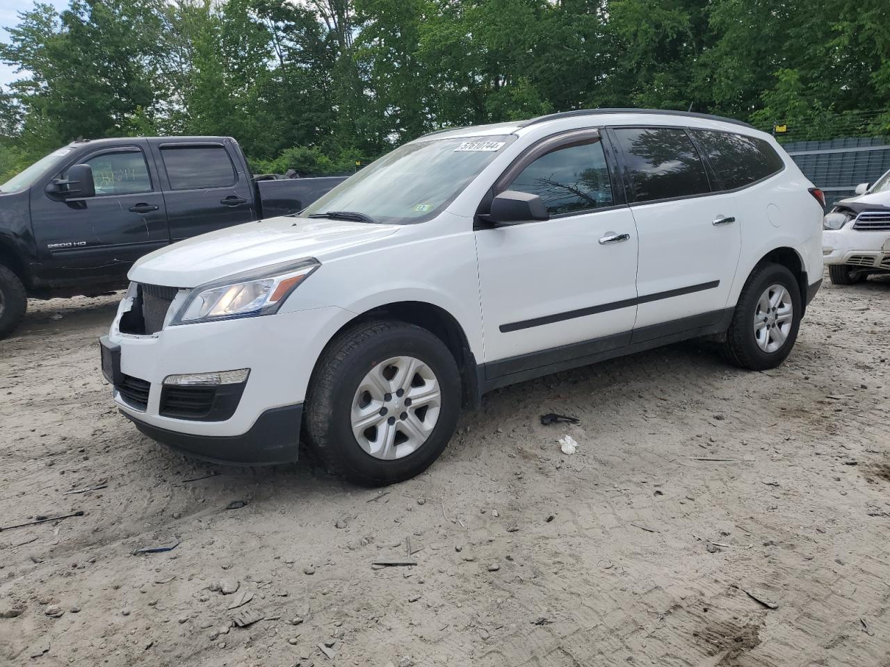 1GNKVFKD1HJ102370 2017 CHEVROLET TRAVERSE - Image 1