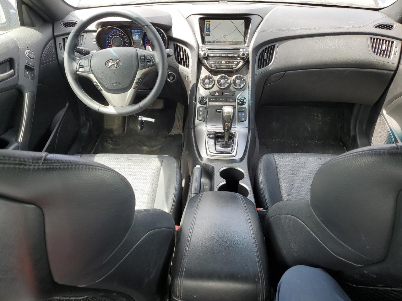 2016 Hyundai Genesis Coupe 3.8 R-Spec VIN: KMHHU6KJ6GU137328 Lot: 88534395