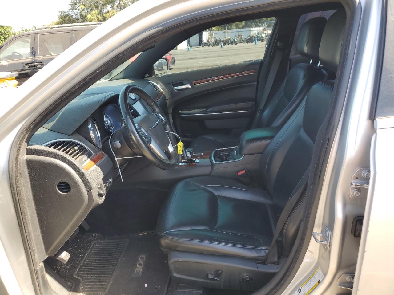 2012 Chrysler 300 Limited VIN: 2C3CCACG0CH310639 Lot: 61344114