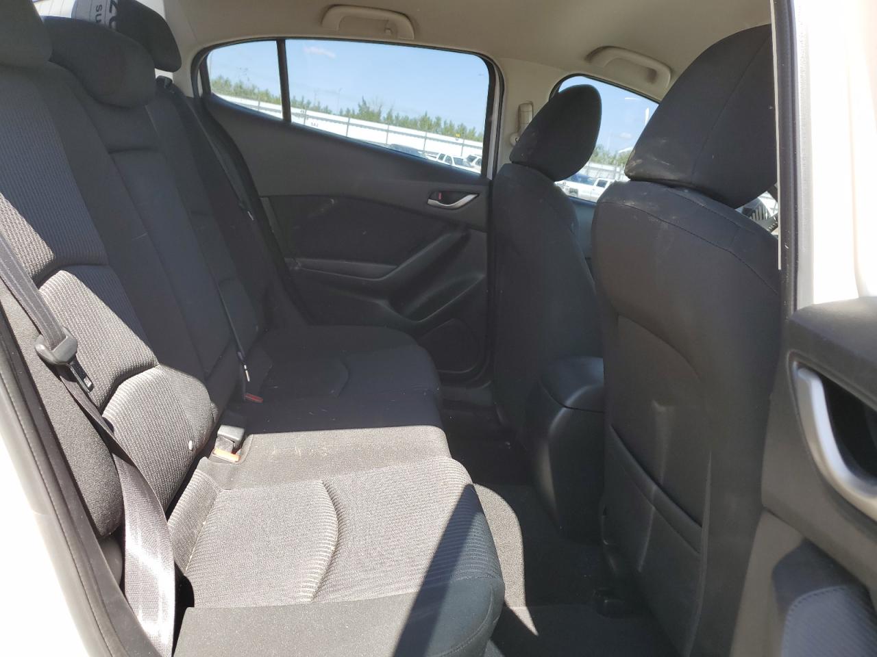 2015 Mazda 3 Touring VIN: 3MZBM1V70FM170242 Lot: 60921534