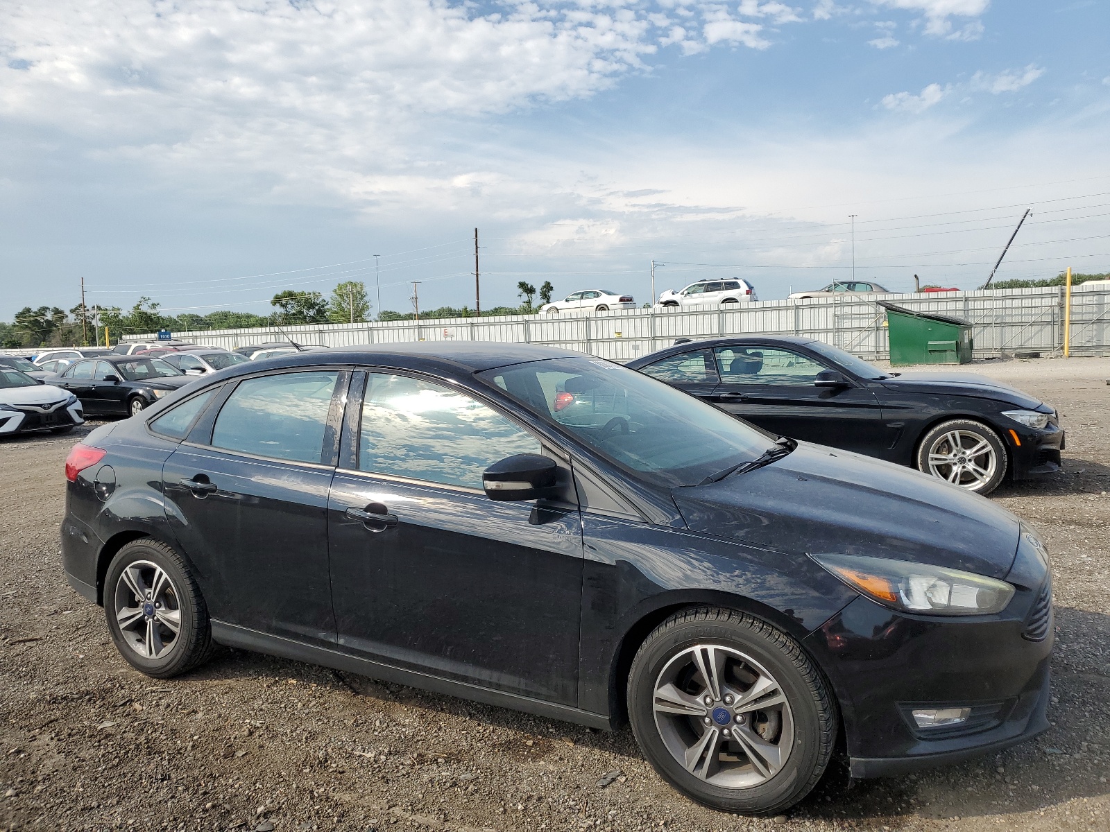 2017 Ford Focus Se vin: 1FADP3FE0HL342632