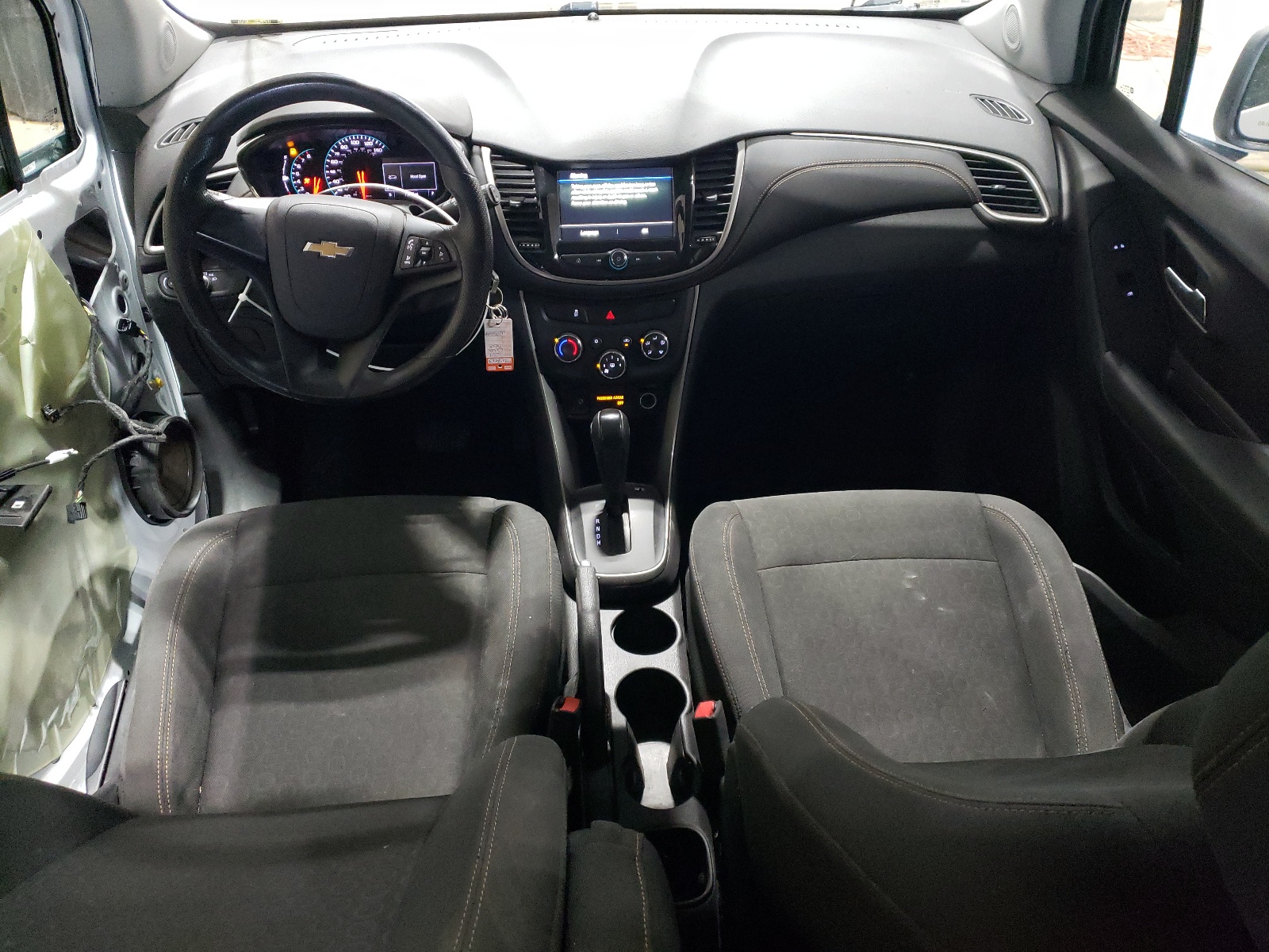 3GNCJKSB4KL206018 2019 Chevrolet Trax Ls