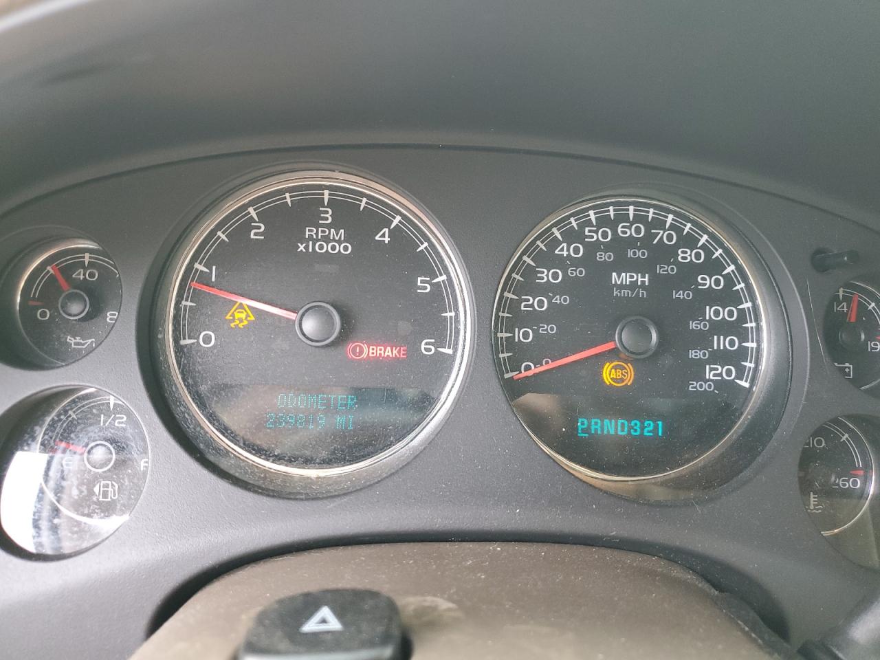 2007 GMC Yukon VIN: 1GKFK13087J104945 Lot: 60658814