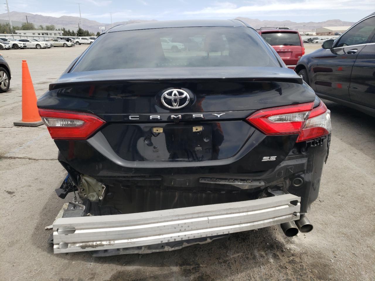 2018 Toyota Camry L VIN: 4T1B11HK4JU535999 Lot: 59700174