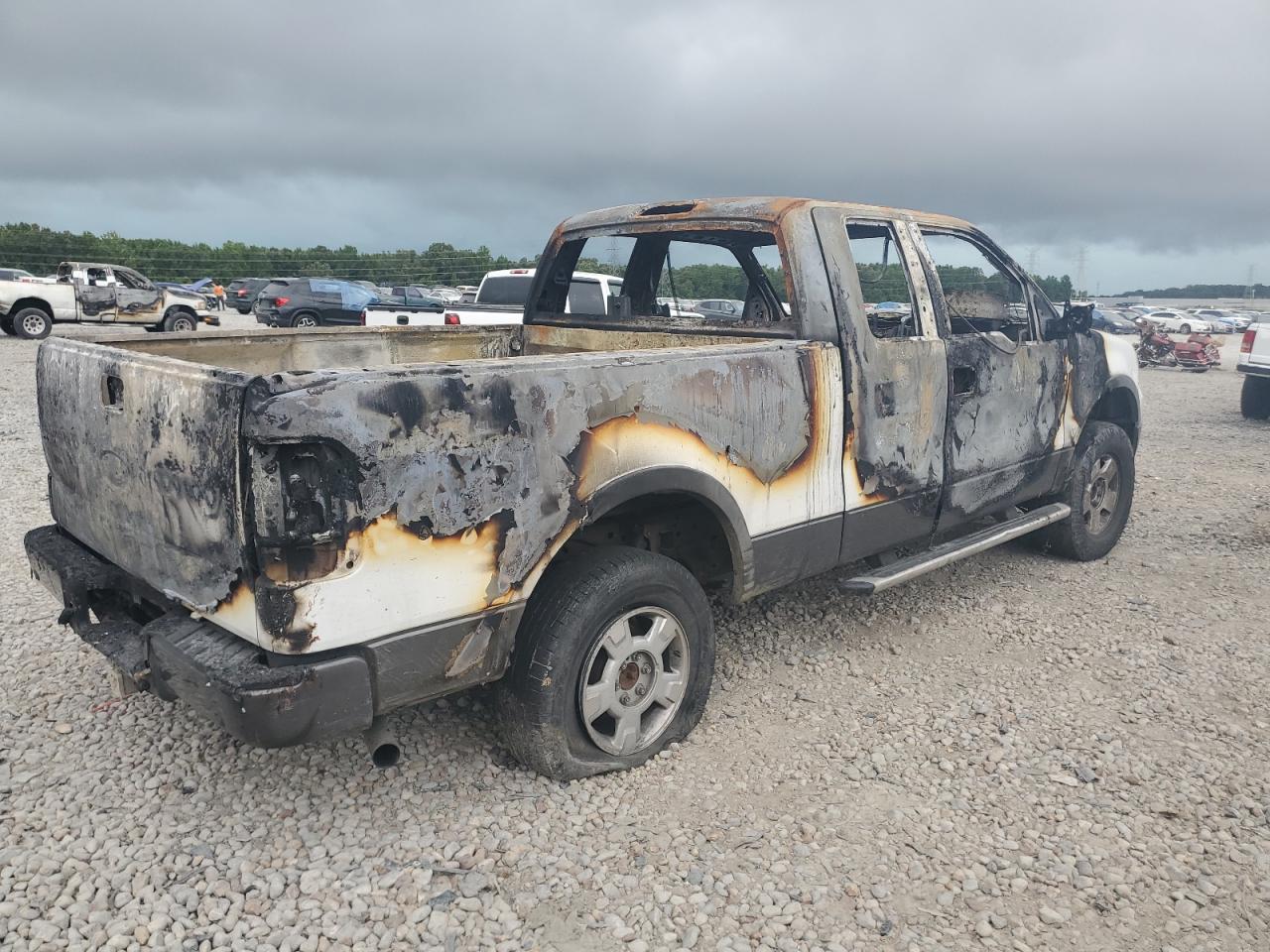 2004 Ford F-150 - Image 3