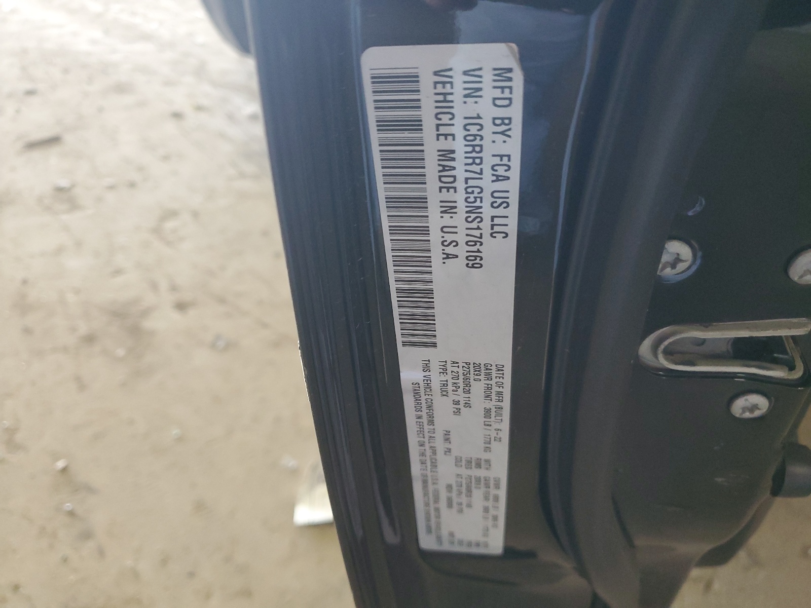 1C6RR7LG5NS176169 2022 Ram 1500 Classic Slt