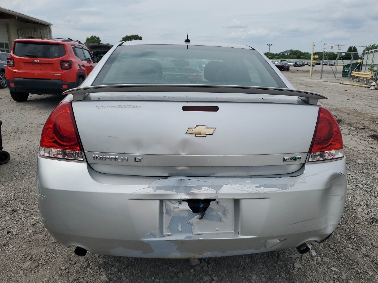 2G1WB5E36C1209085 2012 Chevrolet Impala Lt
