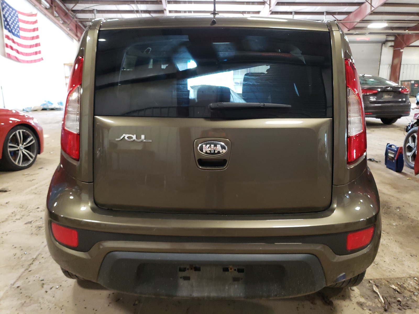 2013 Kia Soul vin: KNDJT2A57D7549905