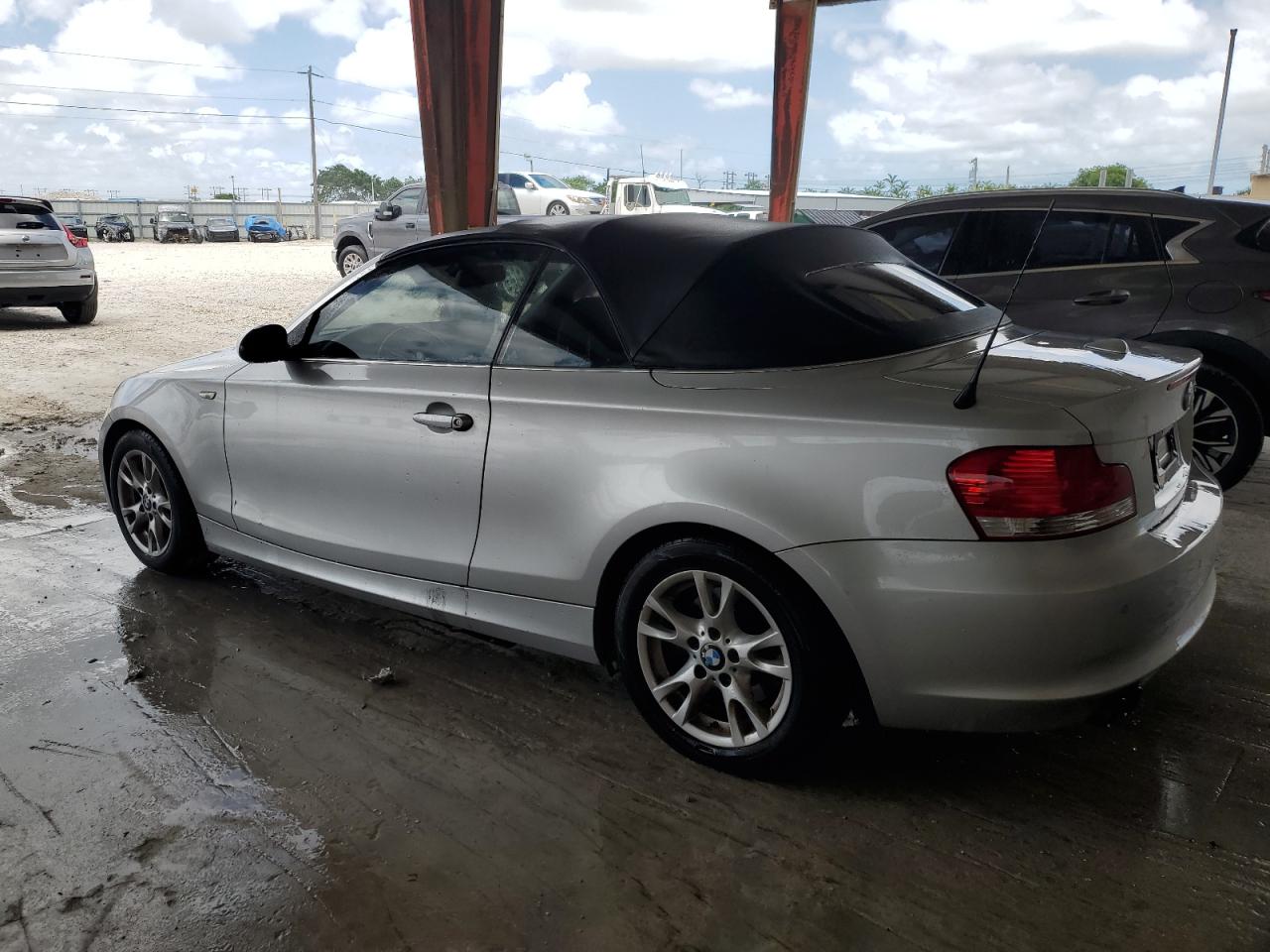 2009 BMW 128 I VIN: WBAUL735X9VJ75622 Lot: 59572434