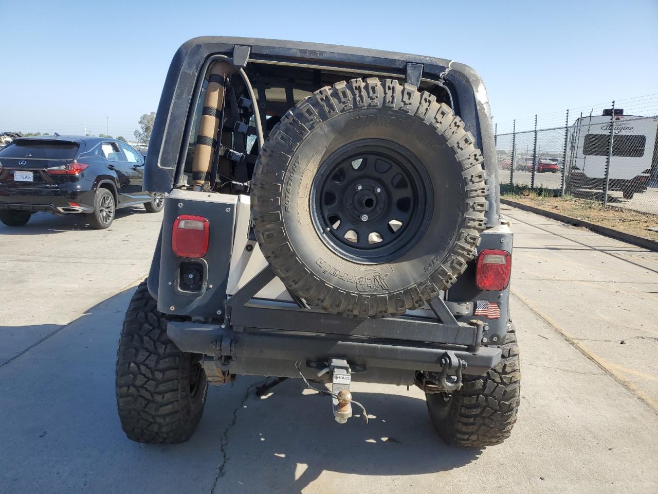 1995 Jeep Wrangler / Yj Sahara VIN: 1J4FY49S9SP270492 Lot: 58958964