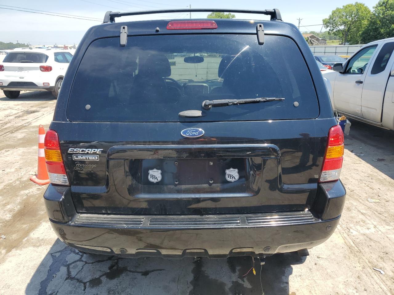 1FMCU94113KE05720 2003 Ford Escape Limited