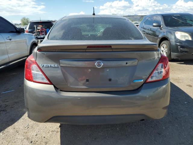  NISSAN VERSA 2016 Gray