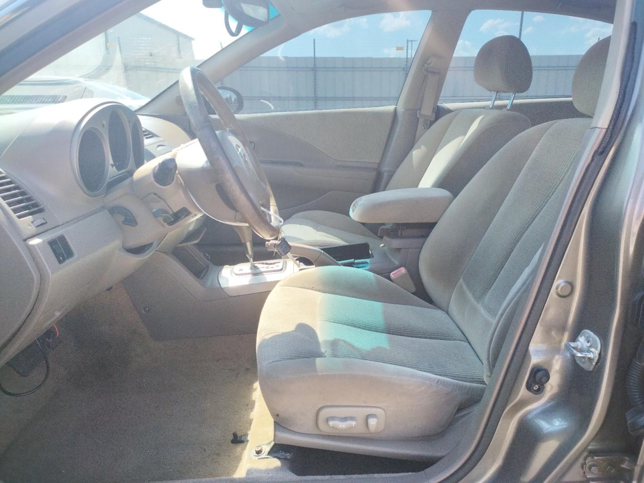 2004 Nissan Altima Base VIN: 1N4AL11D34C111882 Lot: 58352494