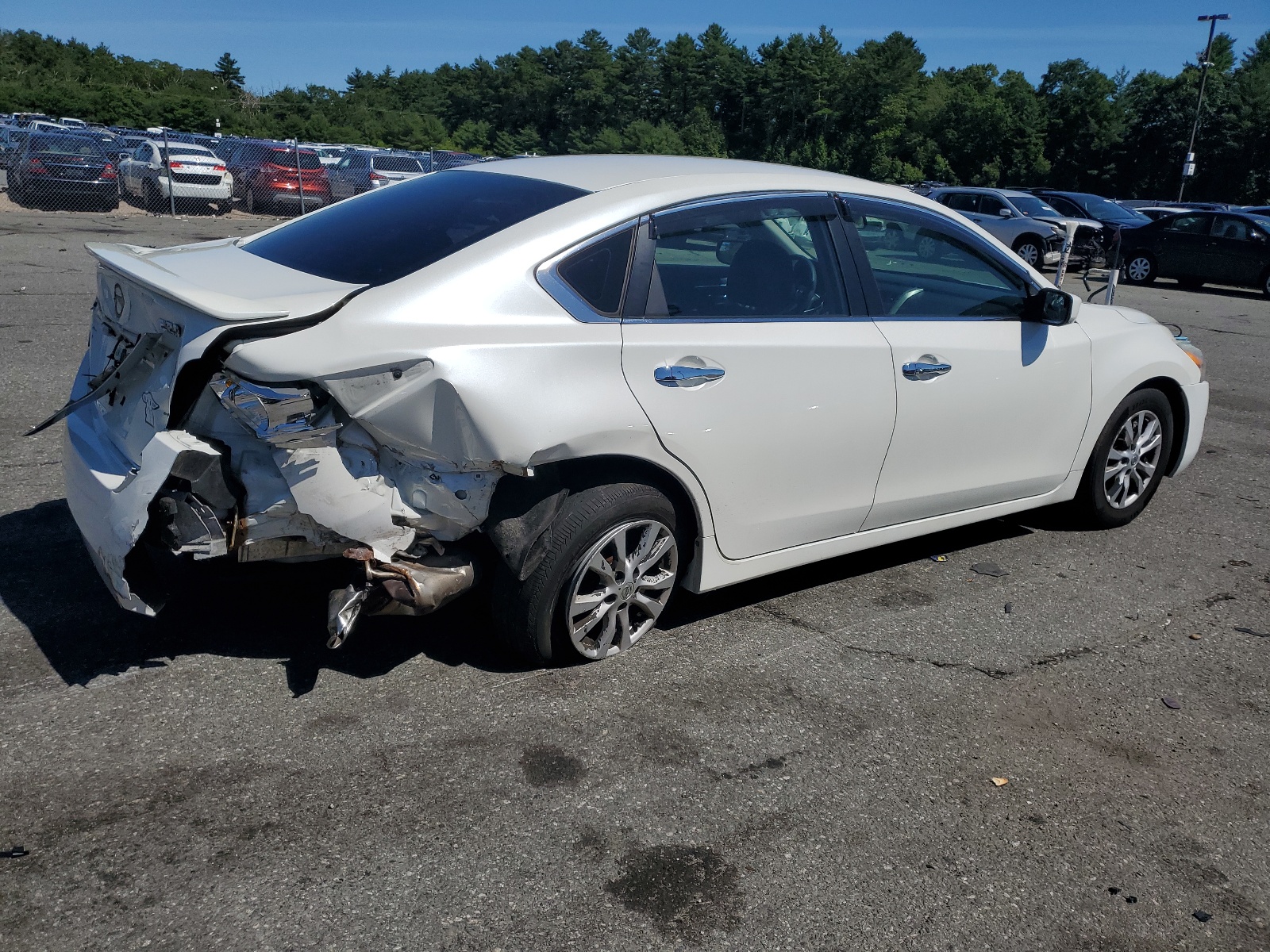 2014 Nissan Altima 2.5 vin: 1N4AL3AP7EC136372