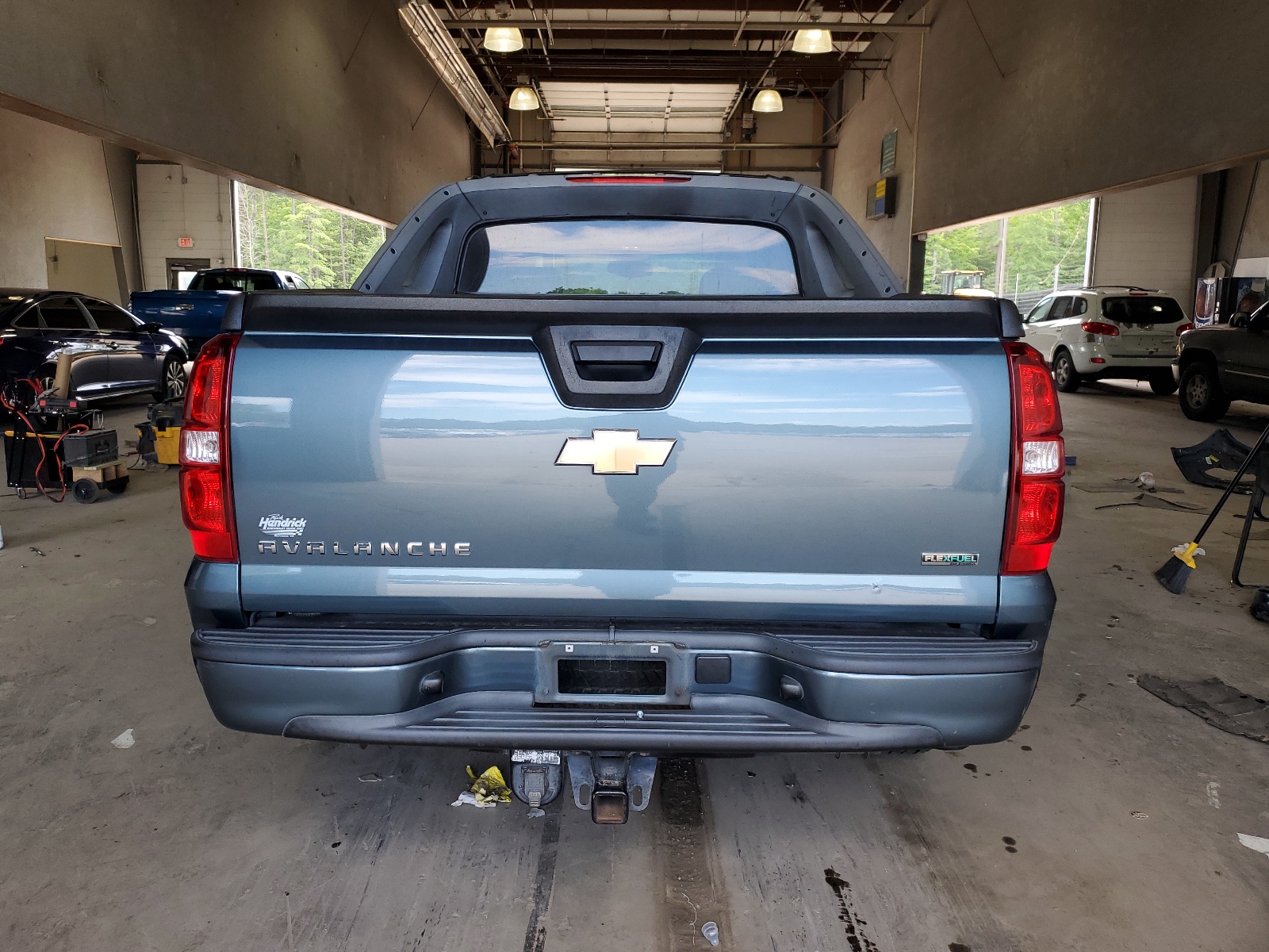 3GNTKEE34BG382353 2011 Chevrolet Avalanche Ls