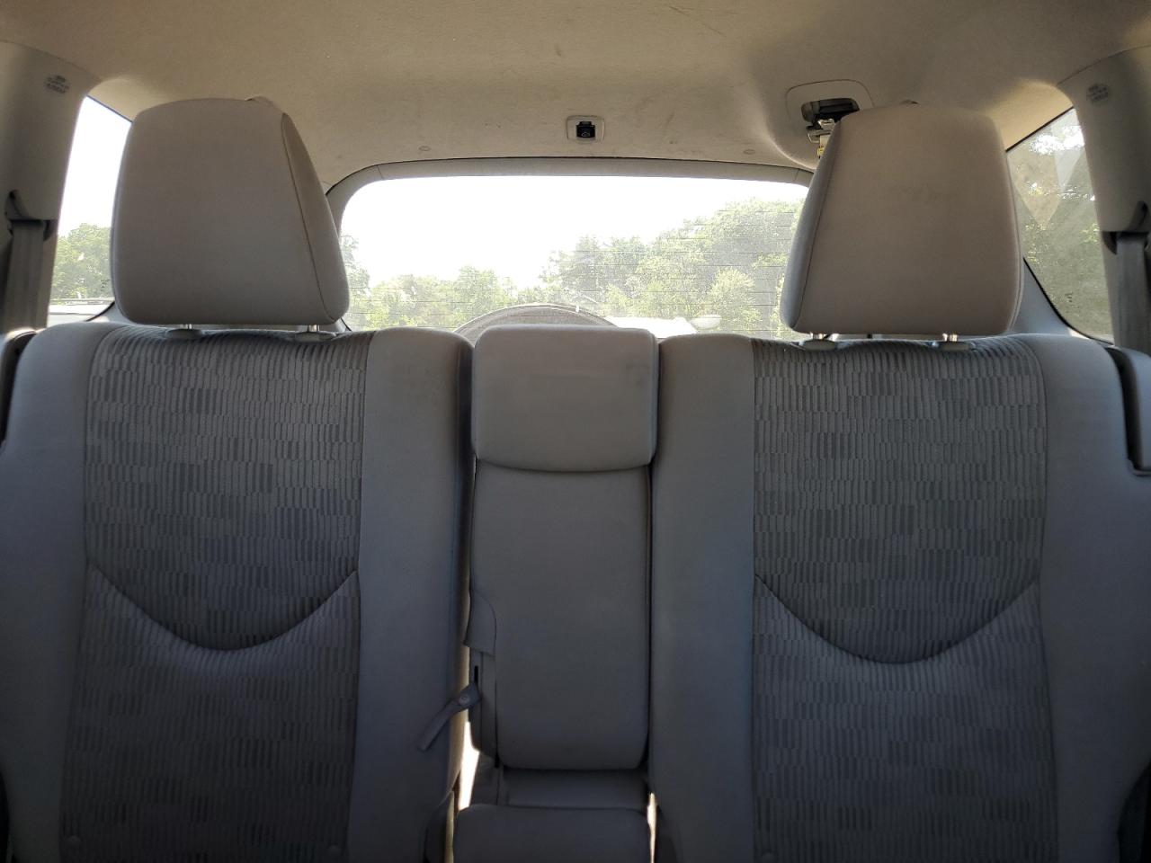 2T3BF4DV9BW176483 2011 Toyota Rav4
