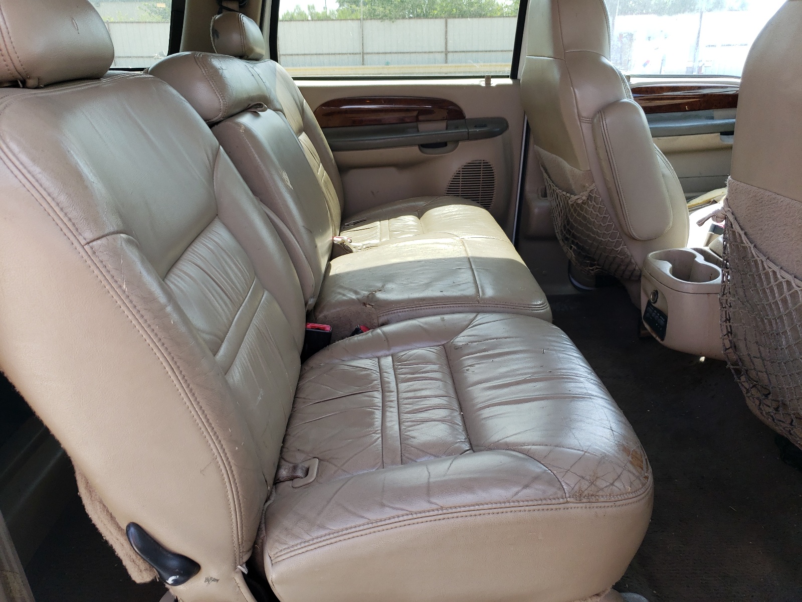 1FMNU42S6YEE17410 2000 Ford Excursion Limited