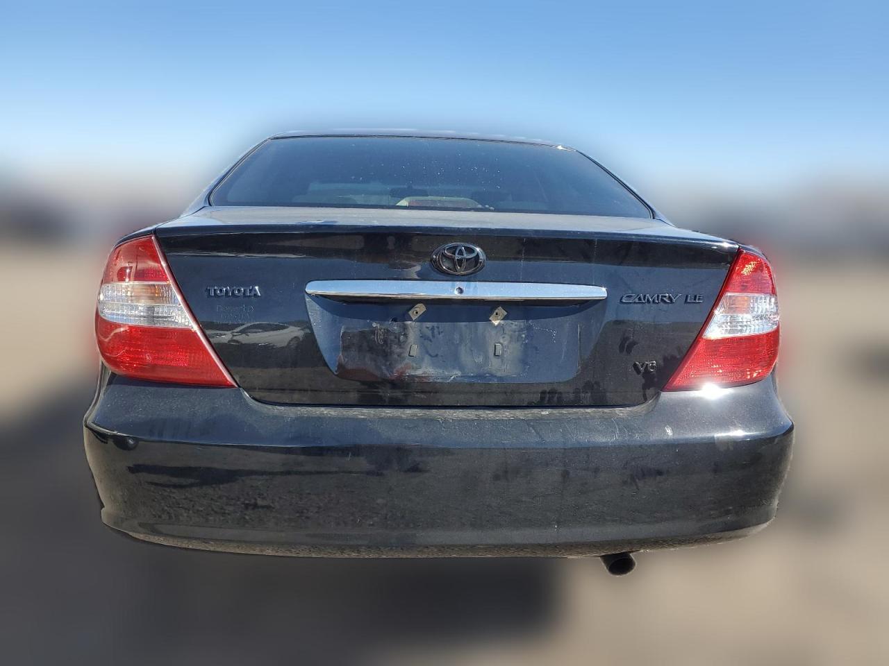 2004 Toyota Camry Le VIN: 4T1BF32K74U078132 Lot: 45329074