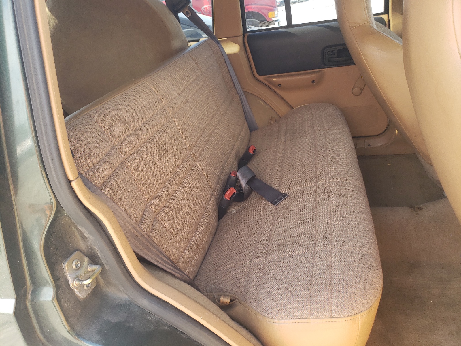 1J4FJ28S4VL553212 1997 Jeep Cherokee Se