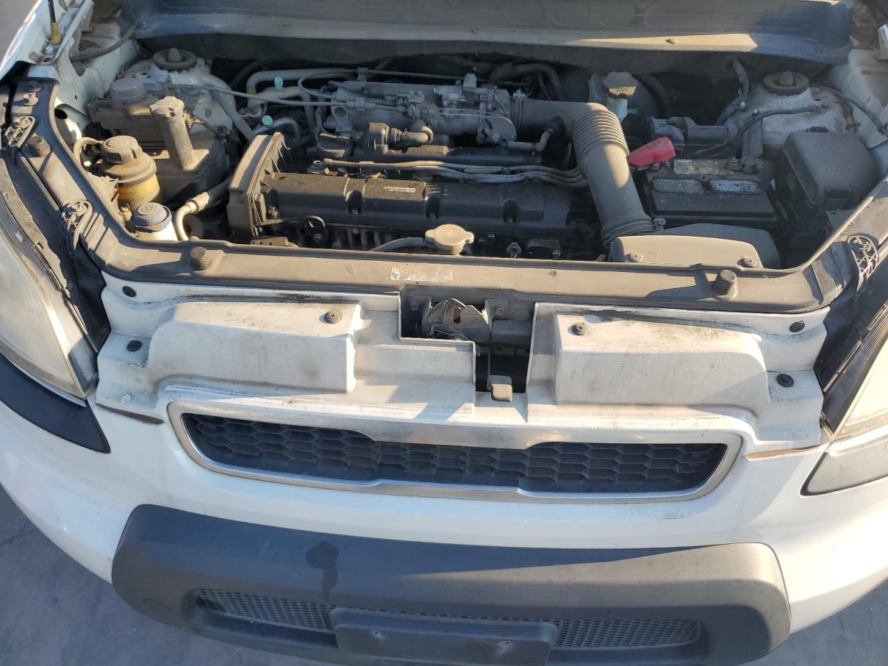 2011 Kia Soul + VIN: KNDJT2A26B7295140 Lot: 59479274