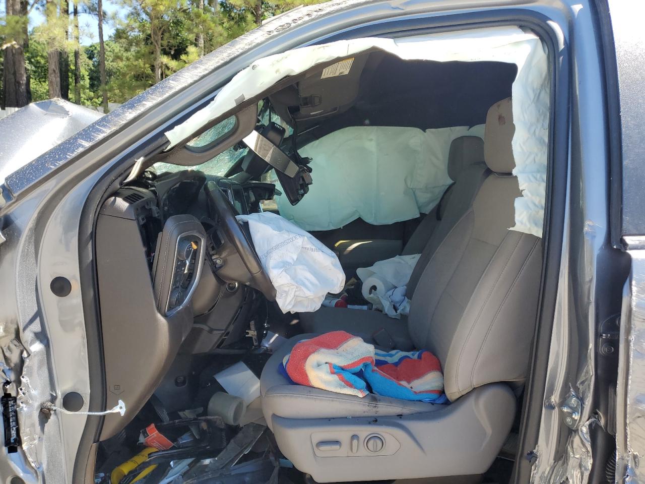 2021 Chevrolet Silverado K1500 Lt VIN: 1GCUYDED8MZ404713 Lot: 61041644