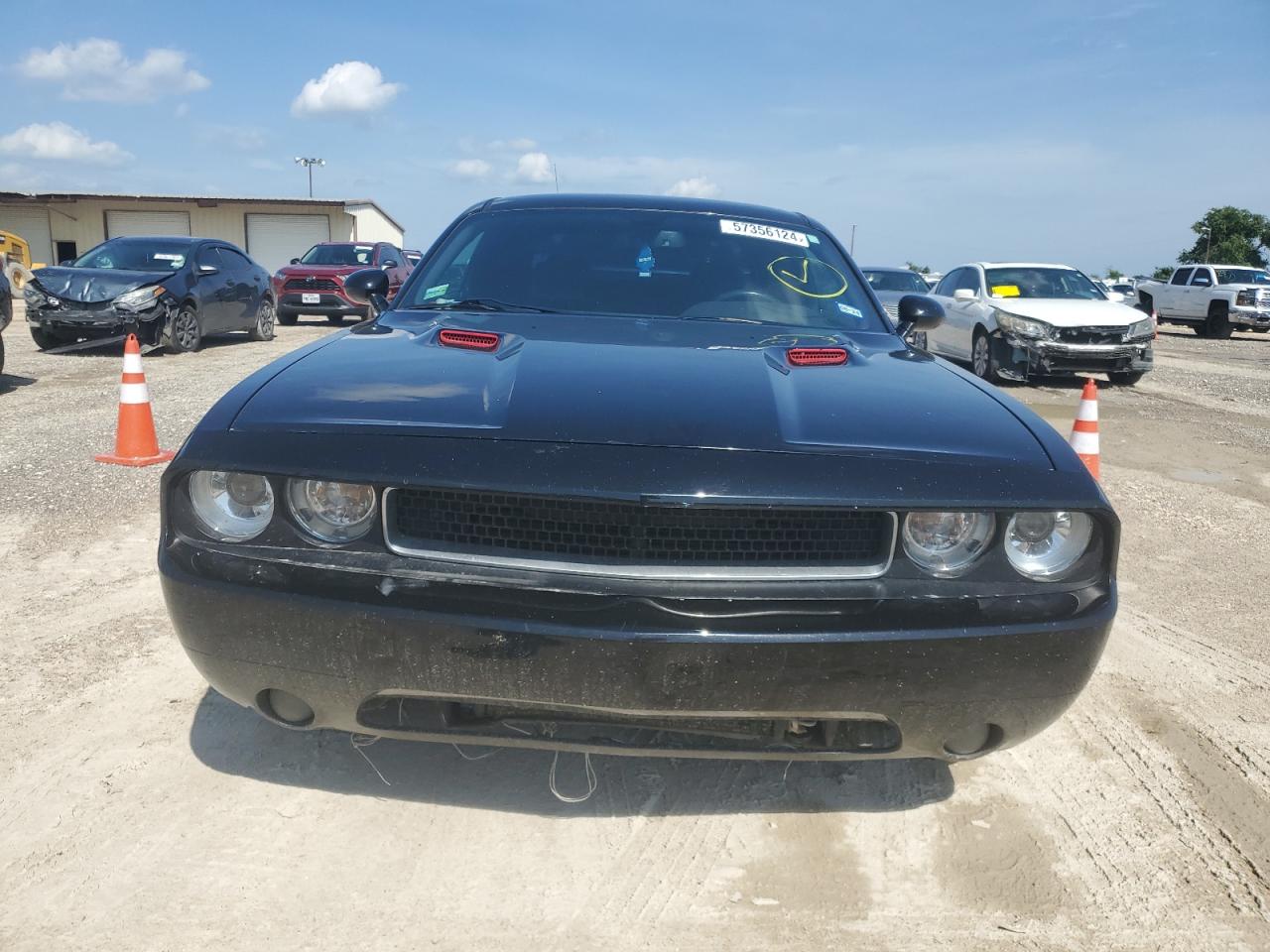 2014 Dodge Challenger - Image 5