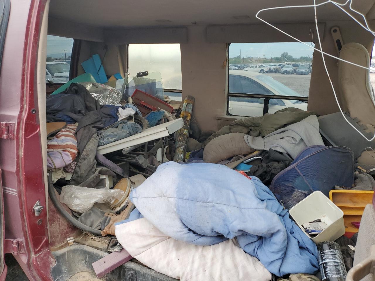 1998 Dodge Ram Van B1500 VIN: 2B6HB11X7WK148253 Lot: 59370614