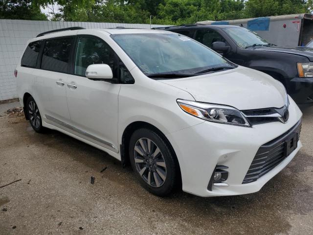 2019 TOYOTA SIENNA XLE 5TDYZ3DC1KS976870  57329954