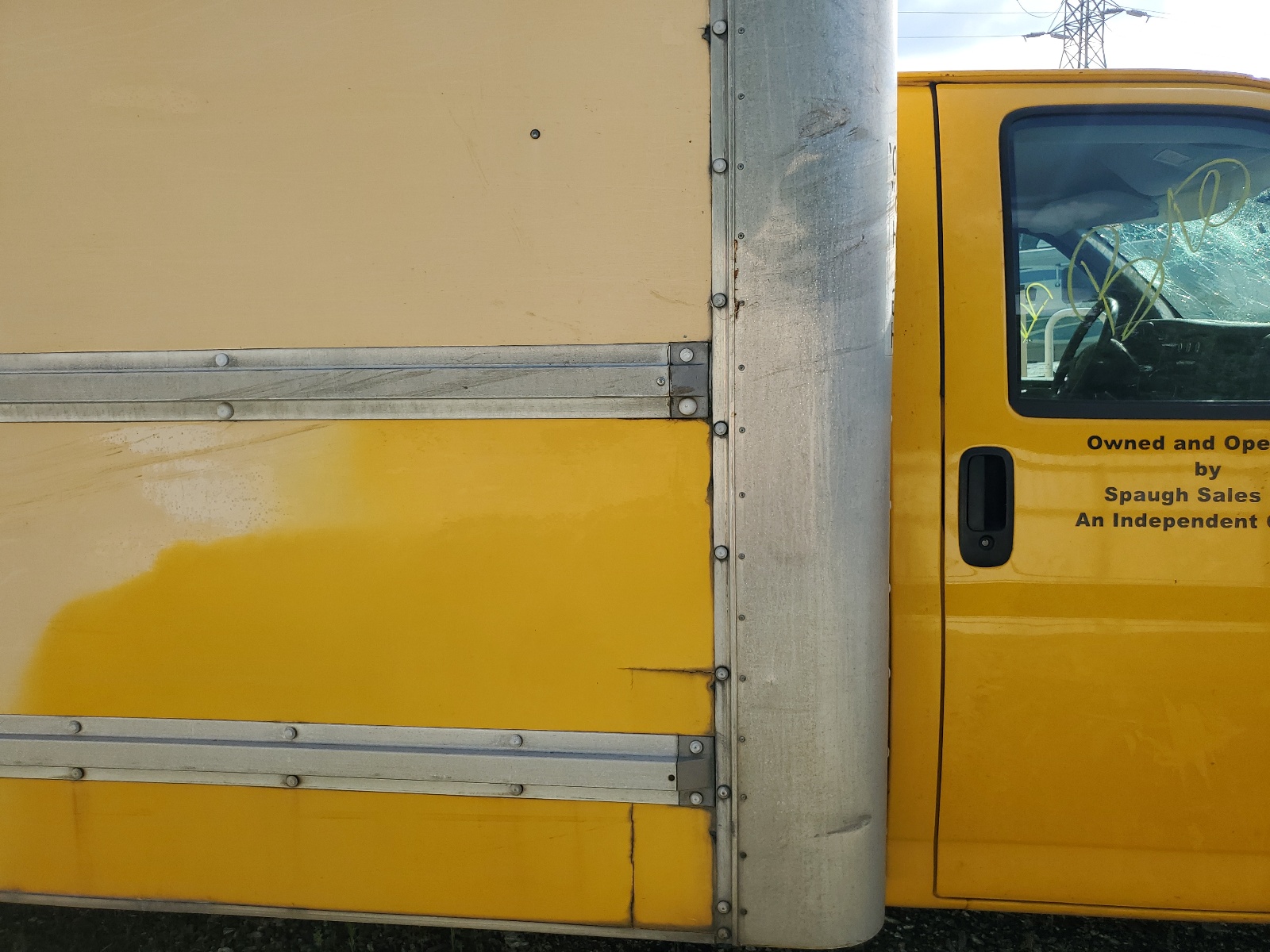 1GDJG31K981904156 2008 GMC Savana Cutaway G3500